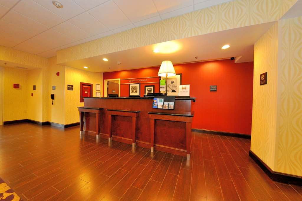 Hampton Inn Richmond - Airport Sandston Interior photo
